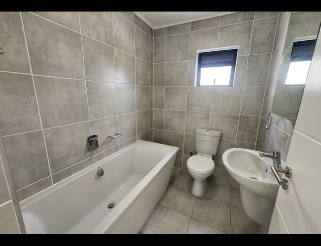 3 BEDROOM APARTMENT TO LET IN GREENBAY ECO ESTATE